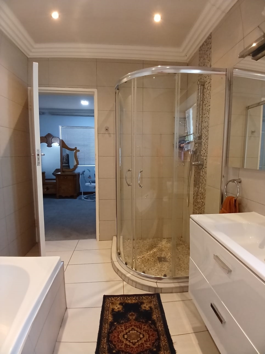 7 Bedroom Property for Sale in Sasolburg Ext 4 Free State